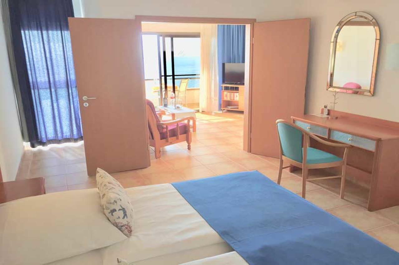 Suite Hotel Marina Playa Esquinzo Ngoại thất bức ảnh